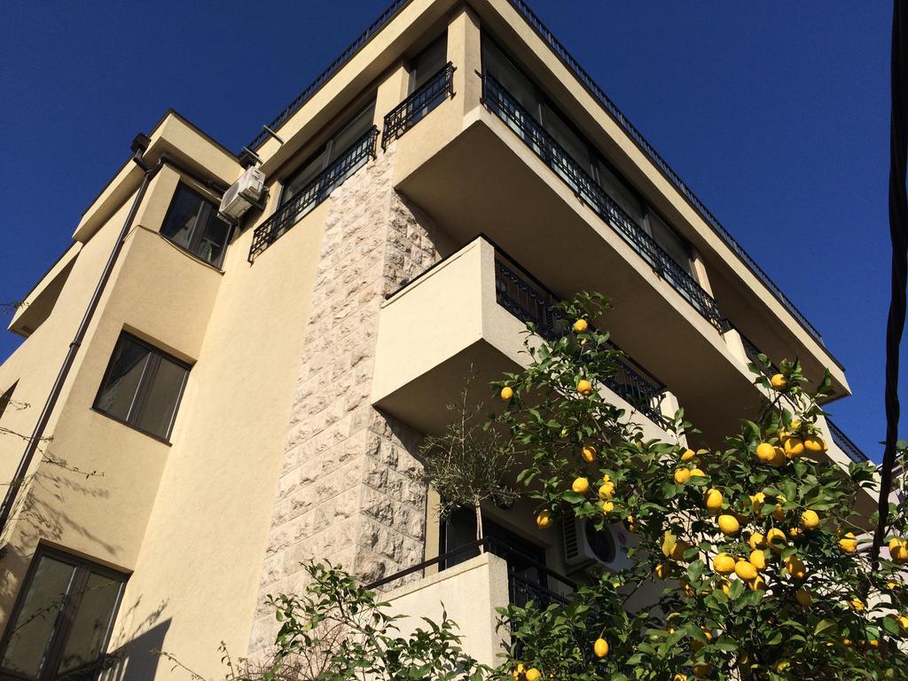 Apartment Bono *